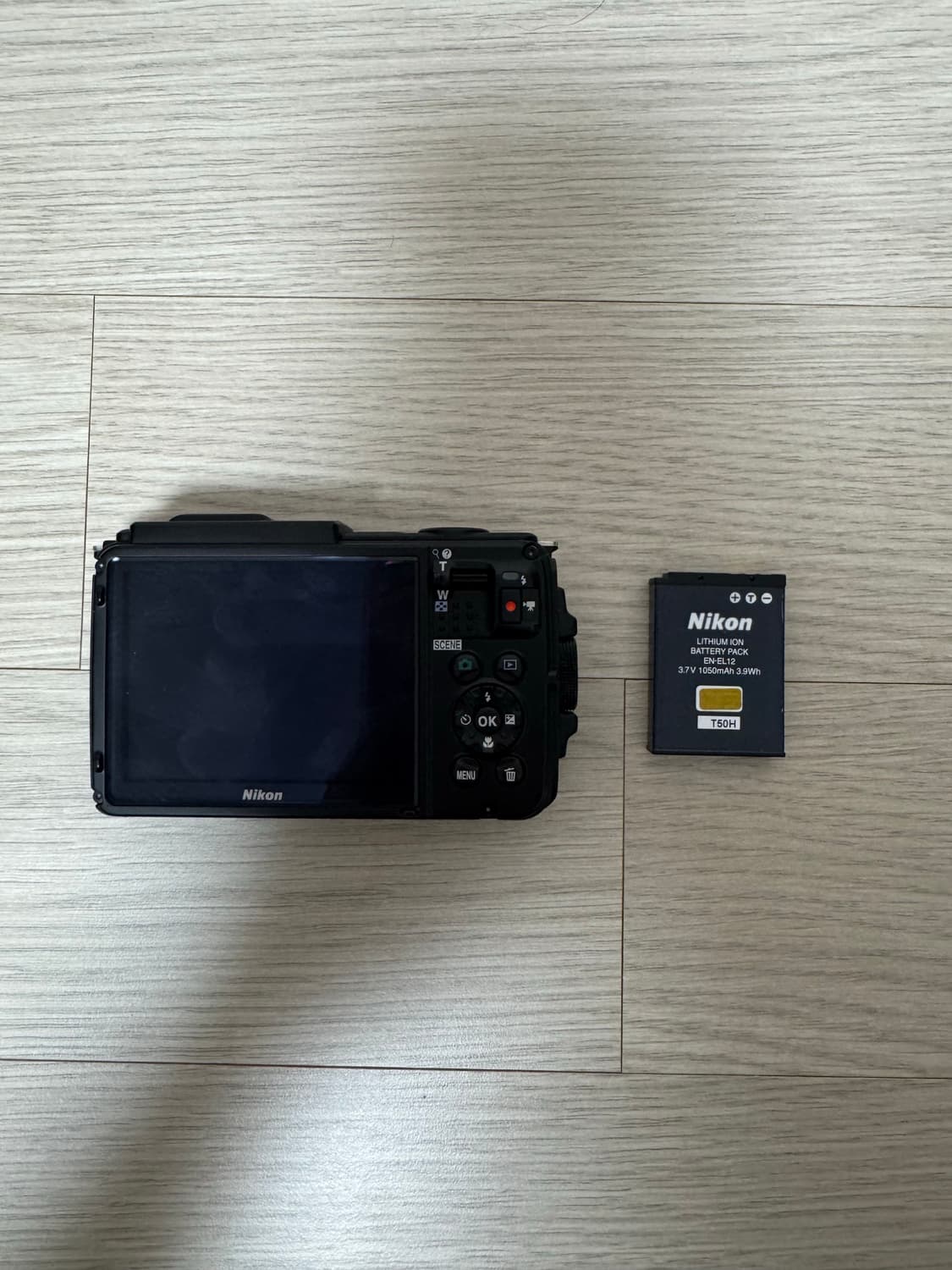 💜희귀한 밀리터리 초미품 디카 💜 니콘 쿨픽스 aw130 상품이미지2