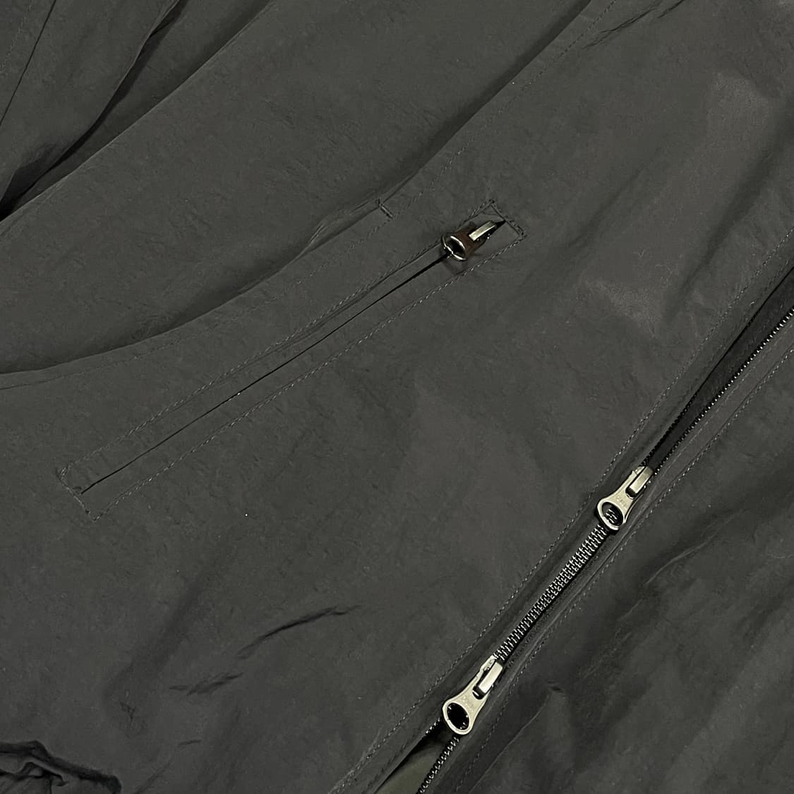 [L] 커스텀어클락 COCL 사이드디테일 블루종 봄버 숏점퍼 상품이미지3