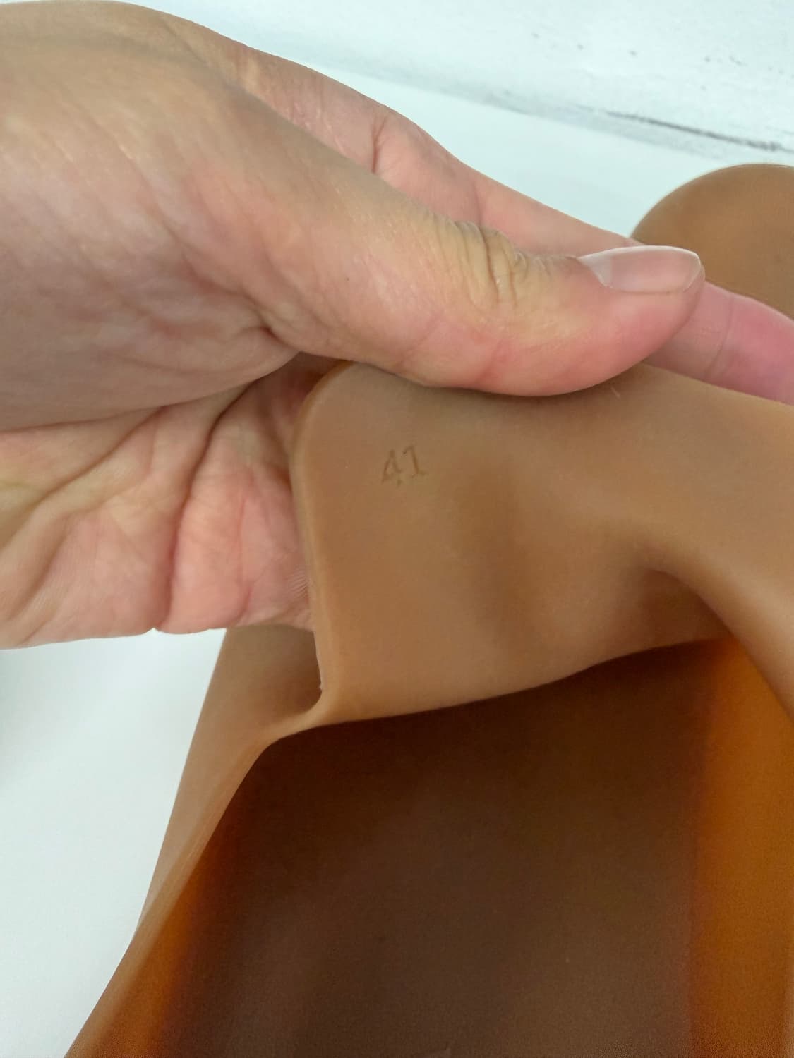 정품) 보테가베네타 남성 퍼들 러버 클로그 샌들 41 상품이미지8