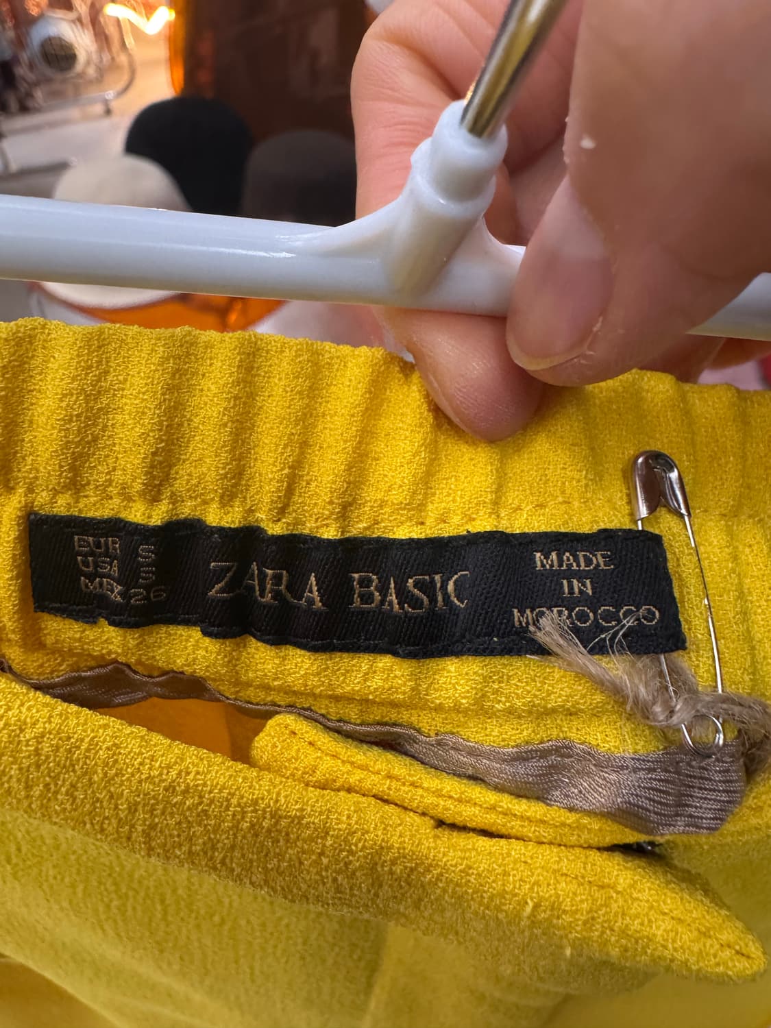 ZARA BASIC 자라 옐로우 슬랙스 팬츠 상품이미지4