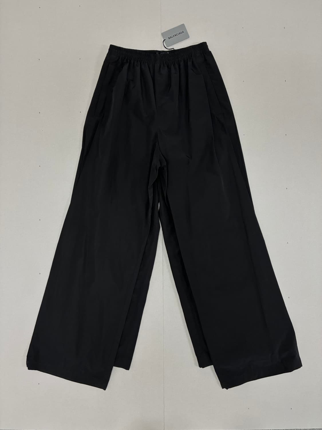 발렌시아가 더블 프론트 트랙 팬츠 블랙 상품이미지2
