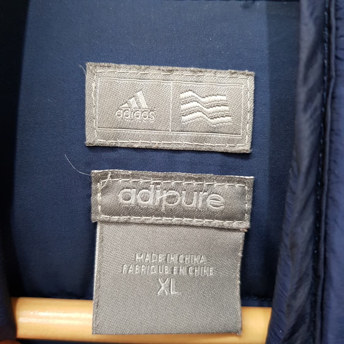 아디다스 아디퓨어 경량패딩 XL사이즈  상품이미지3