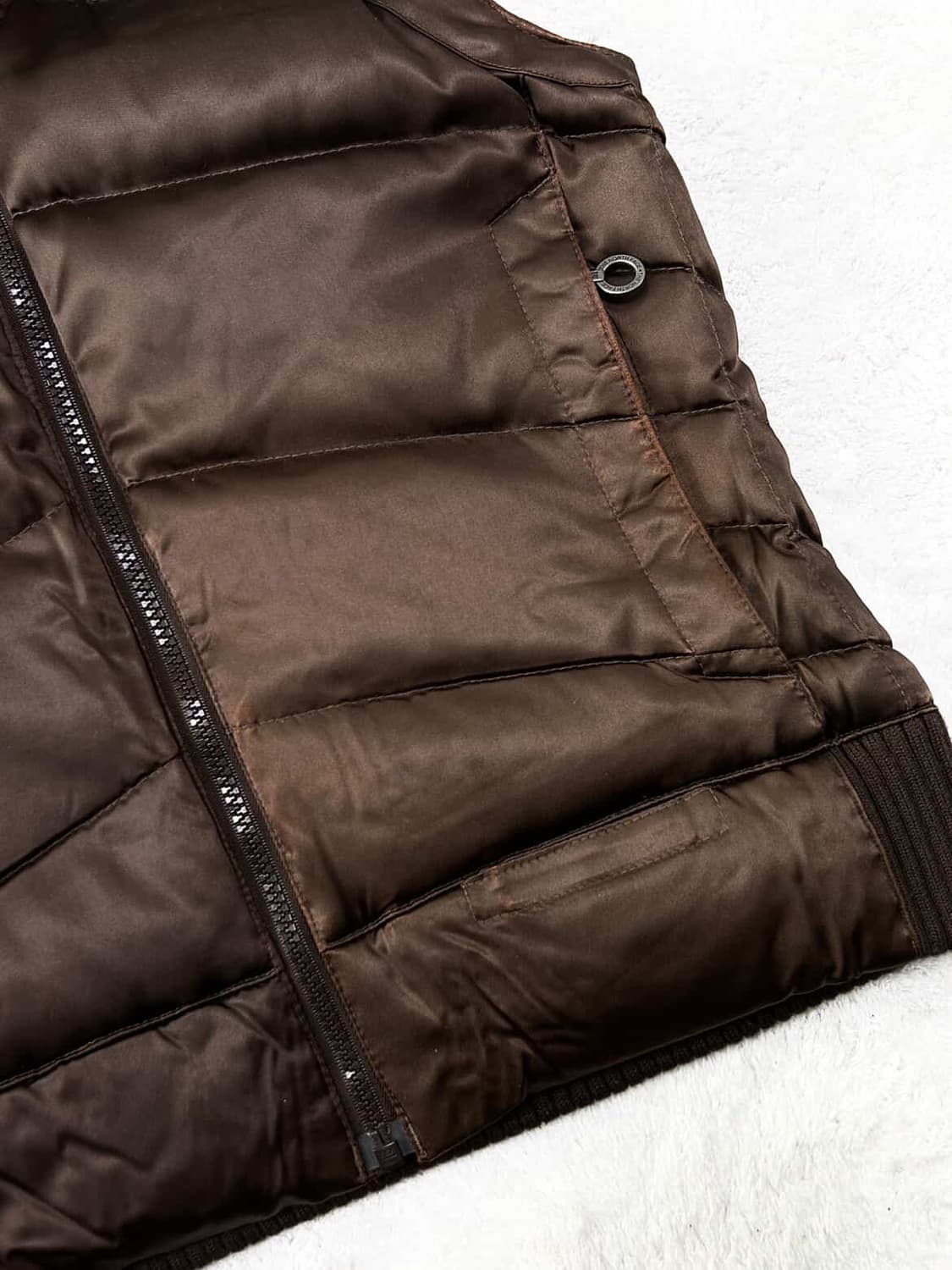 노스페이스 초코 브라운 구스다운 패딩조끼 상품이미지9