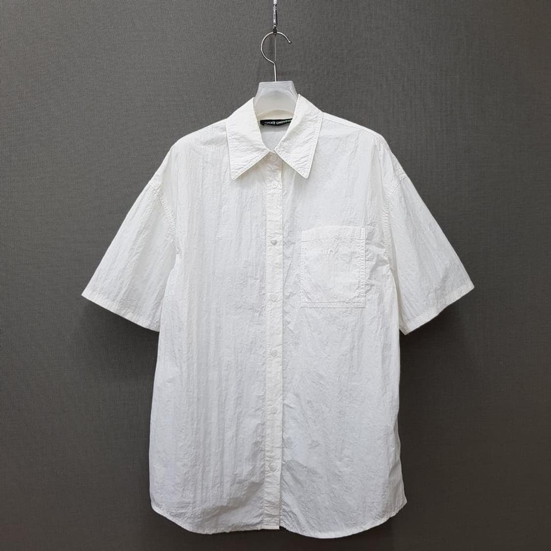 럭키슈에뜨  2023 루즈핏 크링클 화이트 셔츠 36사이즈 상품이미지1