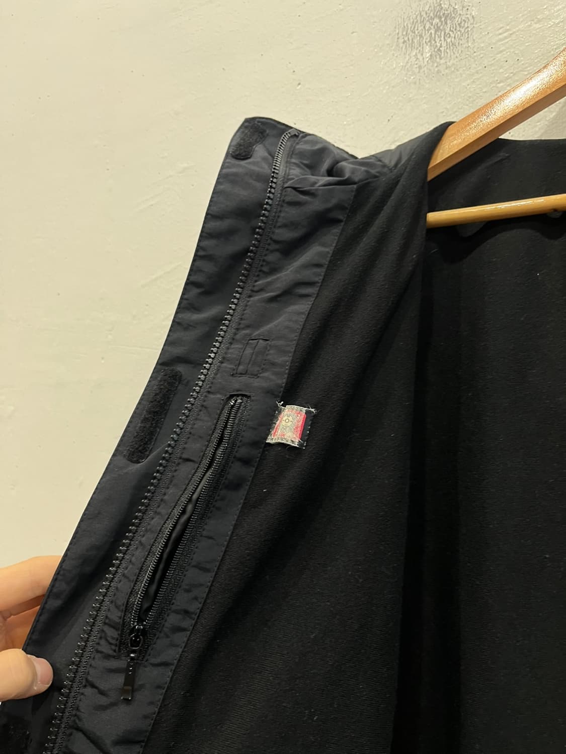 노스페이스 바람막이 자켓 우먼즈 블랙 상품이미지3