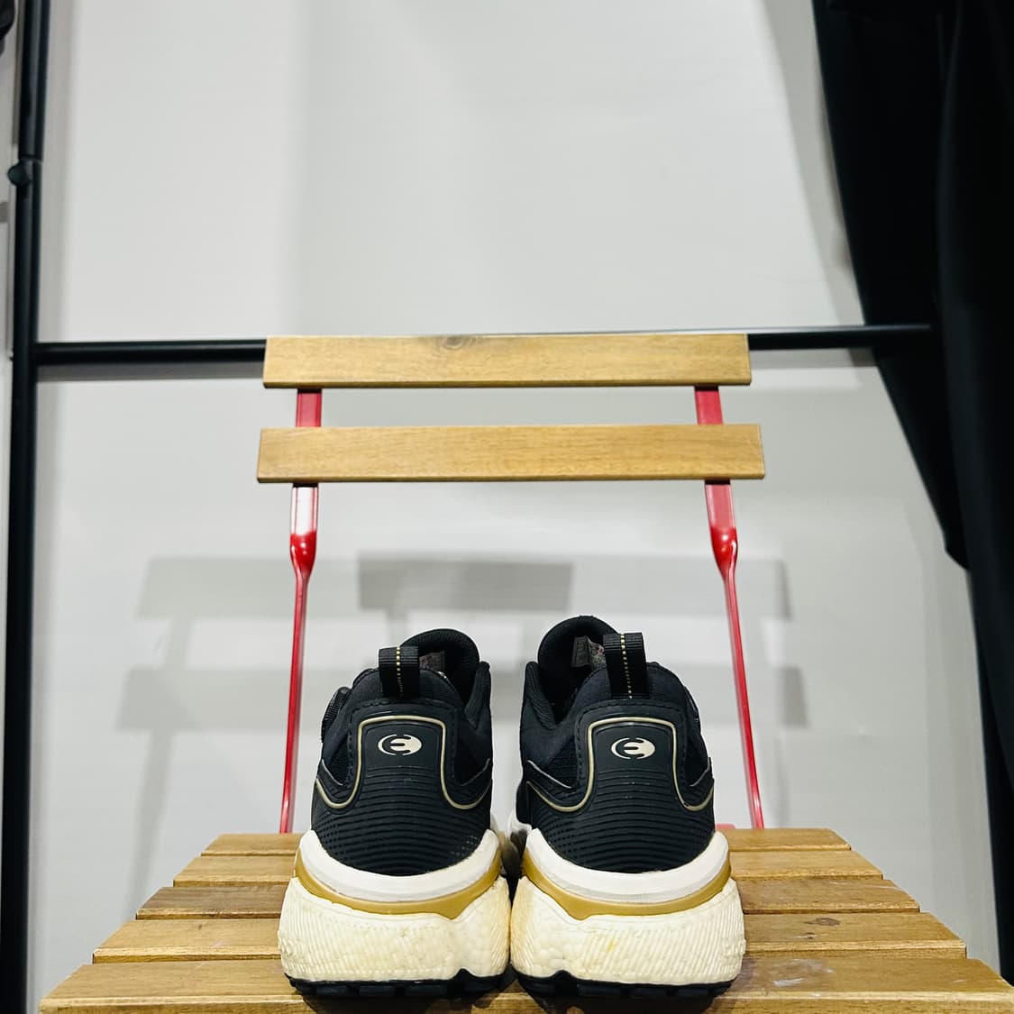 265) 아이더 트레킹화 남성 남자 고어텍스 등산화 퀸텀 블랙 BOA 상품이미지4