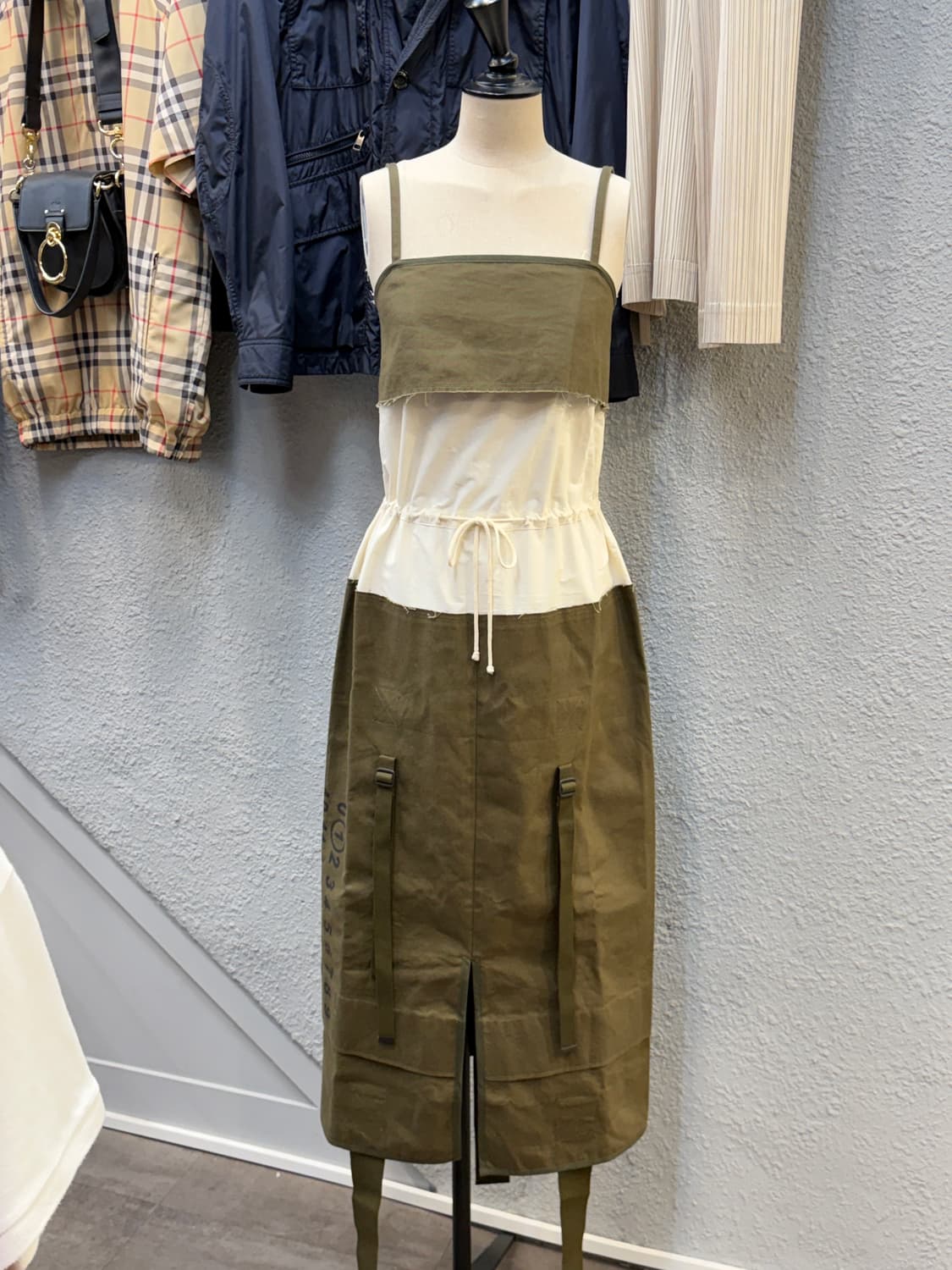 메종 마르지엘라 밀리터리 레이어드 스트랩 원피스 상품이미지6