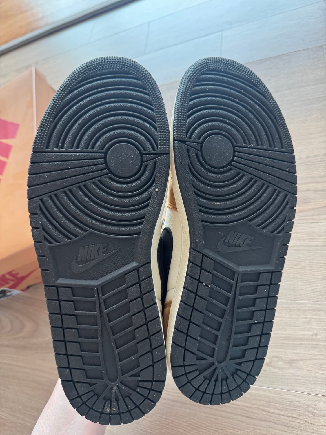 나이키 조던1 쿠키 CZ0790-107 285사이즈 판매 상품이미지4