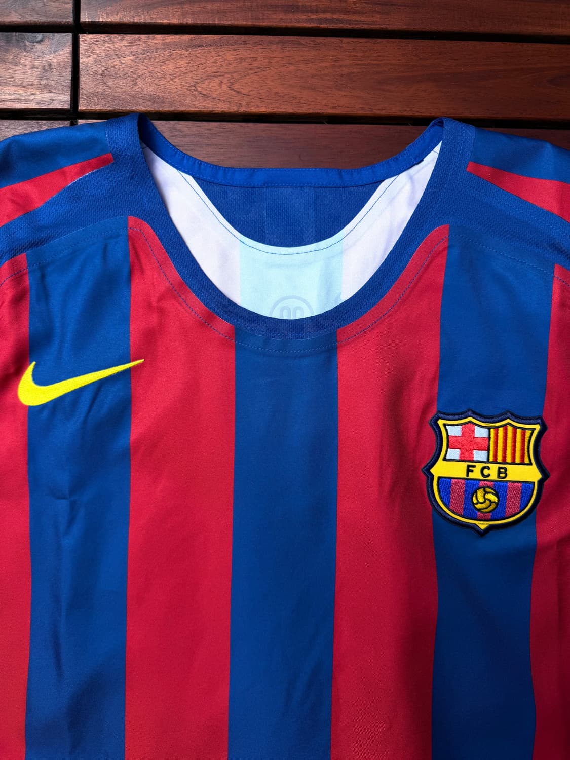 05-06 바르셀로나 홈 긴팔 새제품 Re-issue 상품이미지3