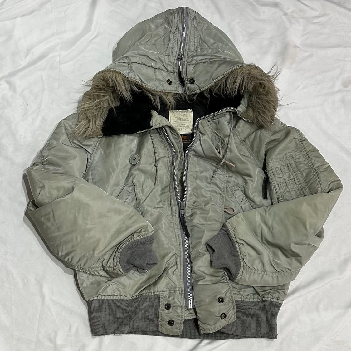 알파인더스트리 N2B 봄버S 상품이미지1