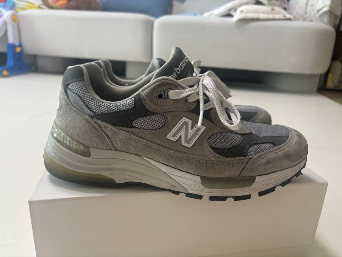 뉴발란스 992 255사이즈 M992GR 상품이미지3