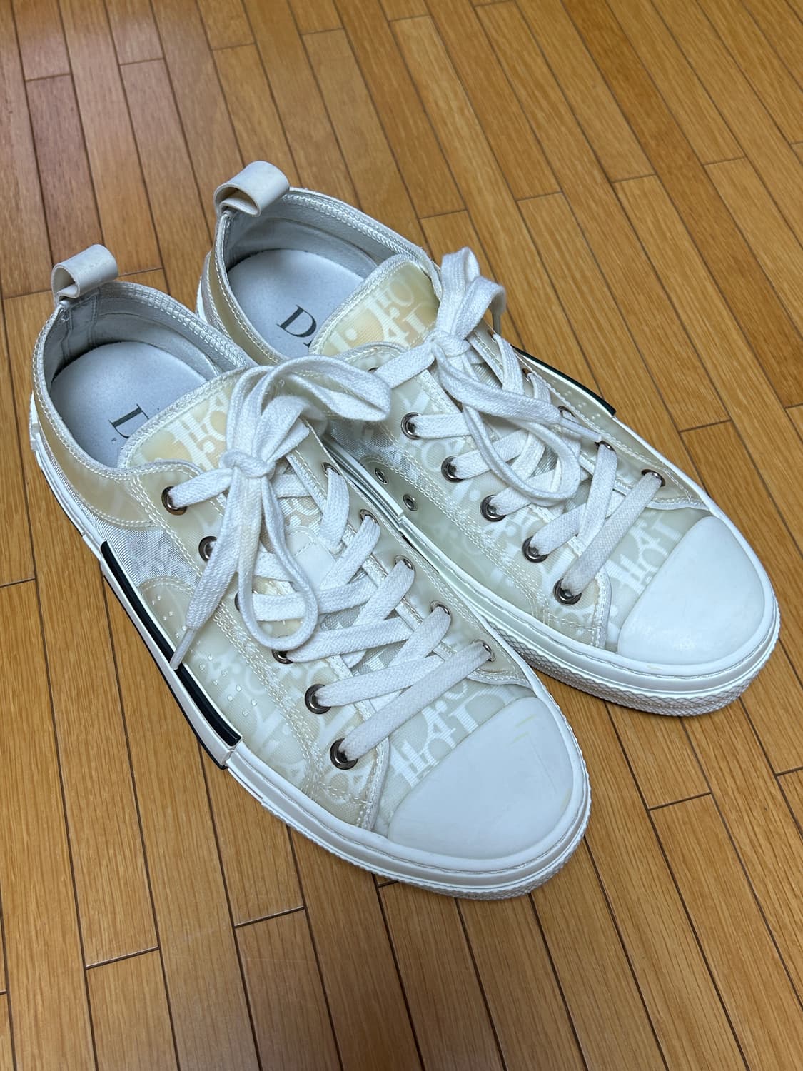 디올 오블리크 캔버스 스니커즈 로우 상품이미지1