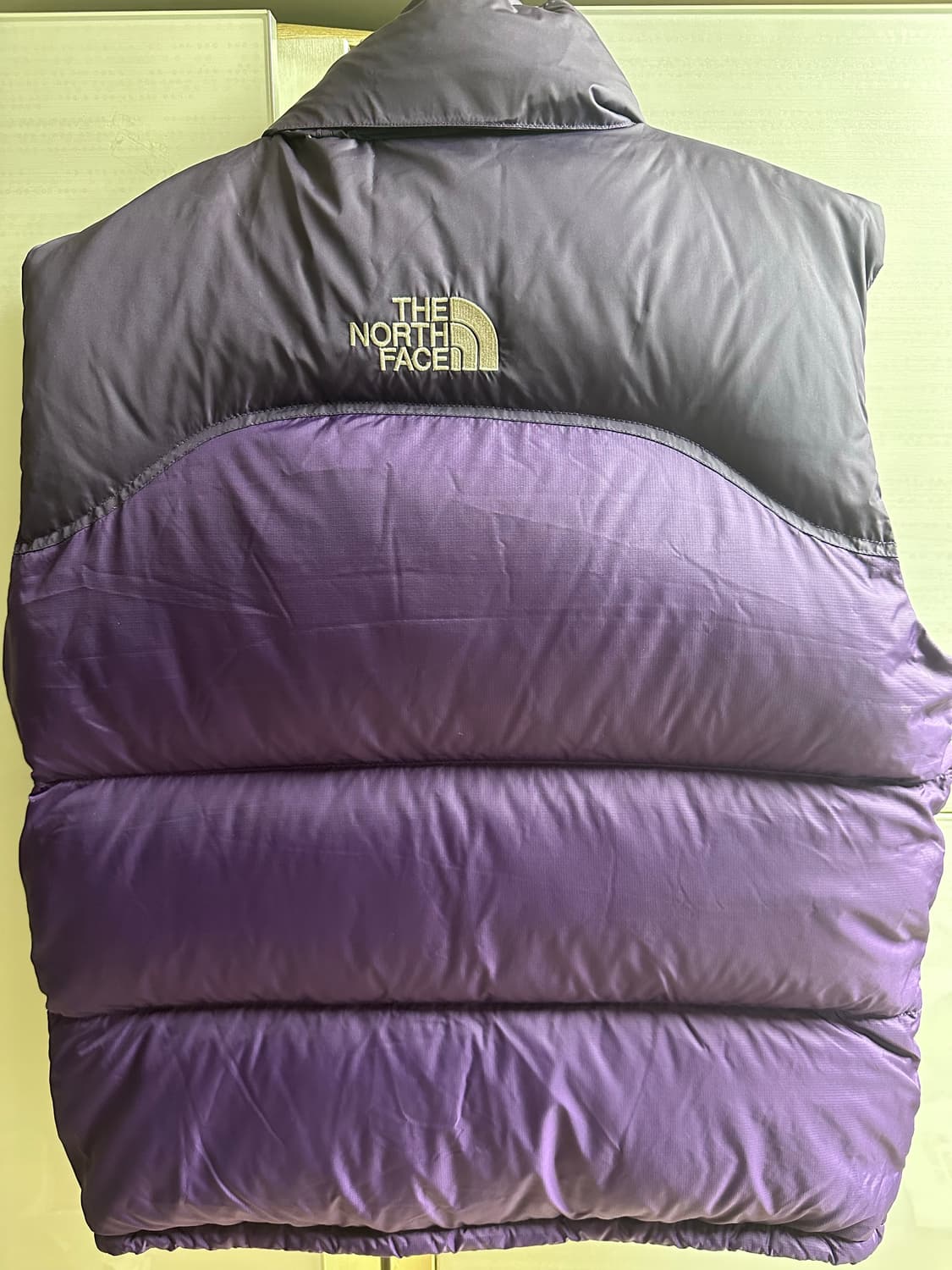 NORTHFACE 노스페이스 퍼플 중앙 로고 조끼 패딩 상품이미지6