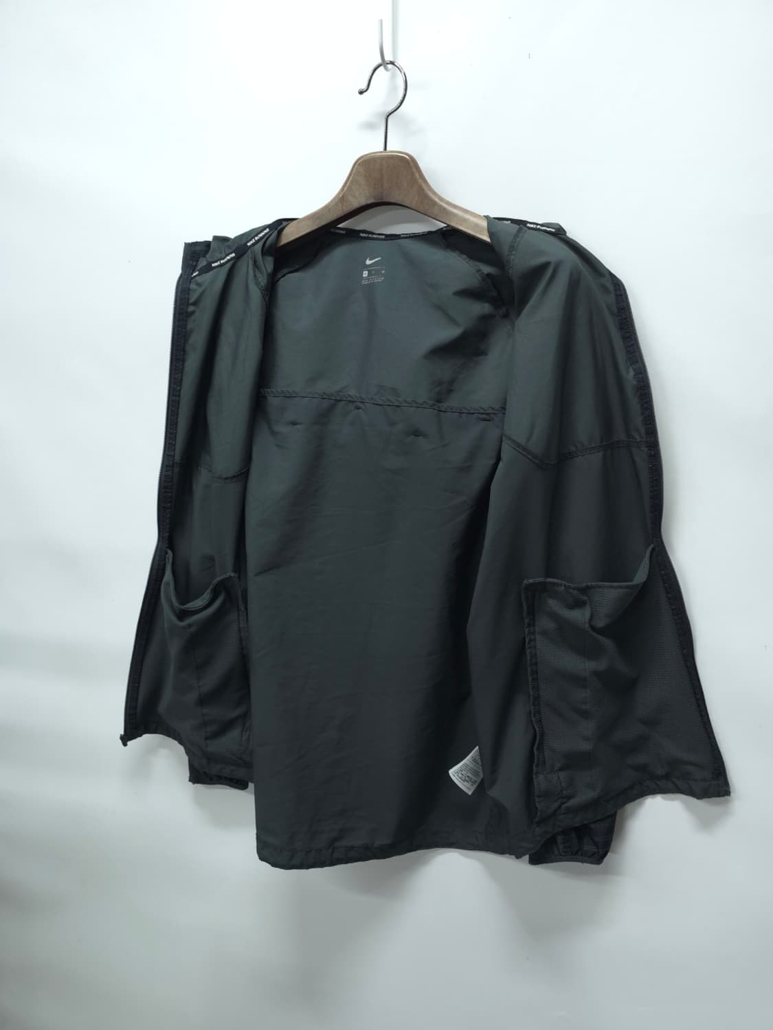 나이키 러닝 후드 바람막이 후드 자켓 (XL) 상품이미지9