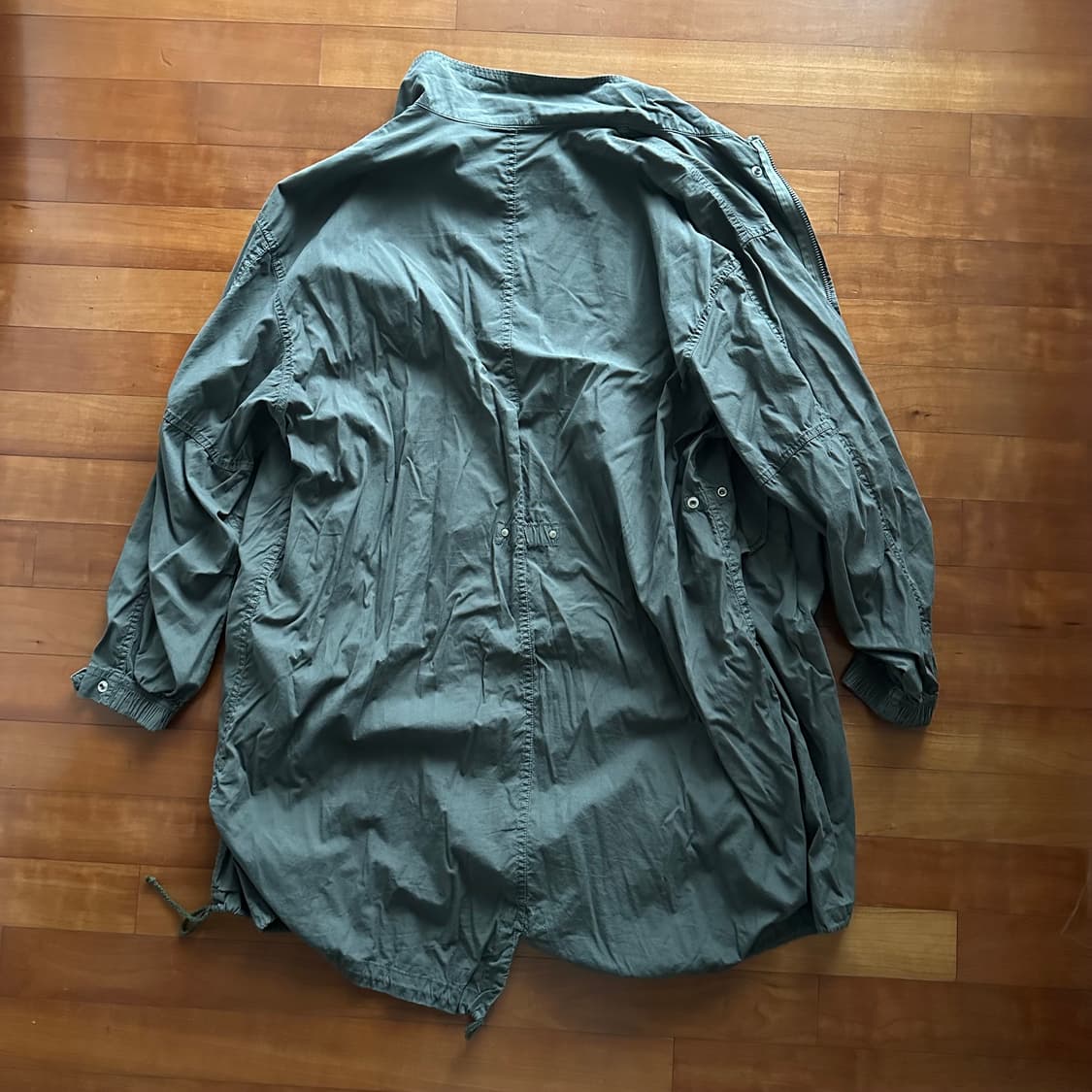 폴리테루 델파카 올리브그레이 2 상품이미지2