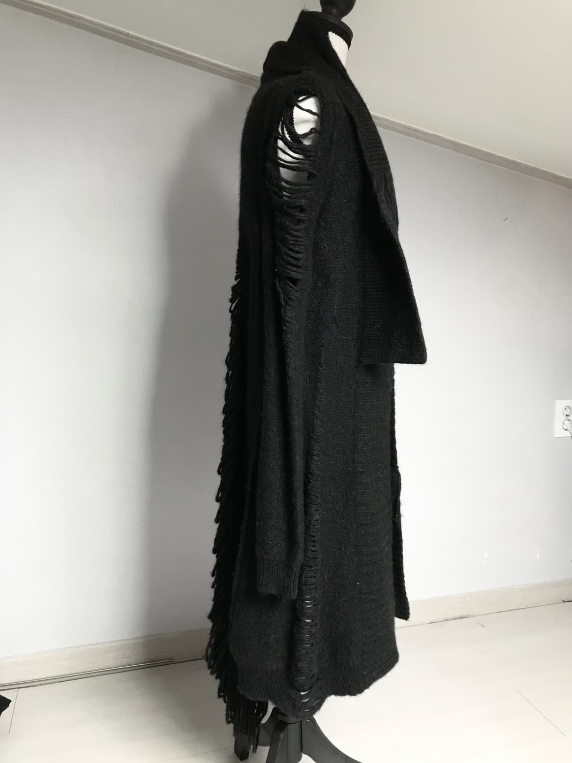 ALLSAINTS Distressed Long Knit Cardigan 상품이미지4