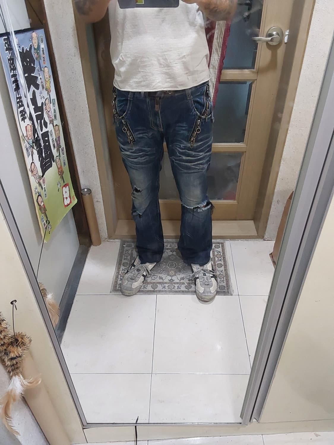 시멘틱 디자인 디스트로이드 플레어 진 상품이미지1