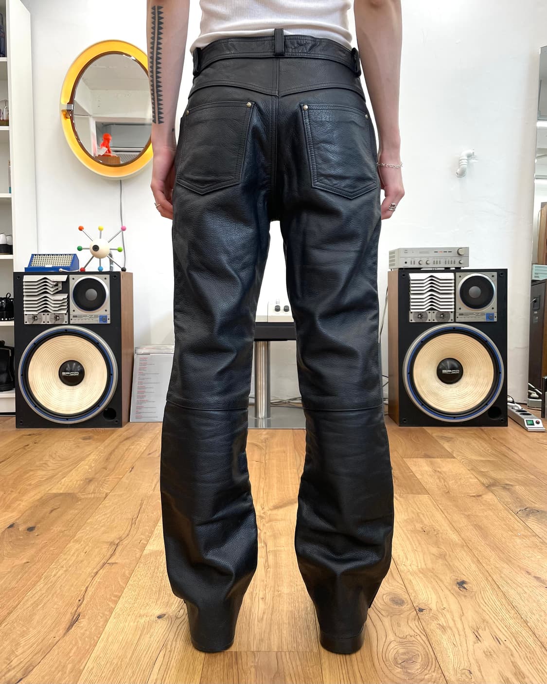 [L] 90s 레더 플레어 팬츠 상품이미지1