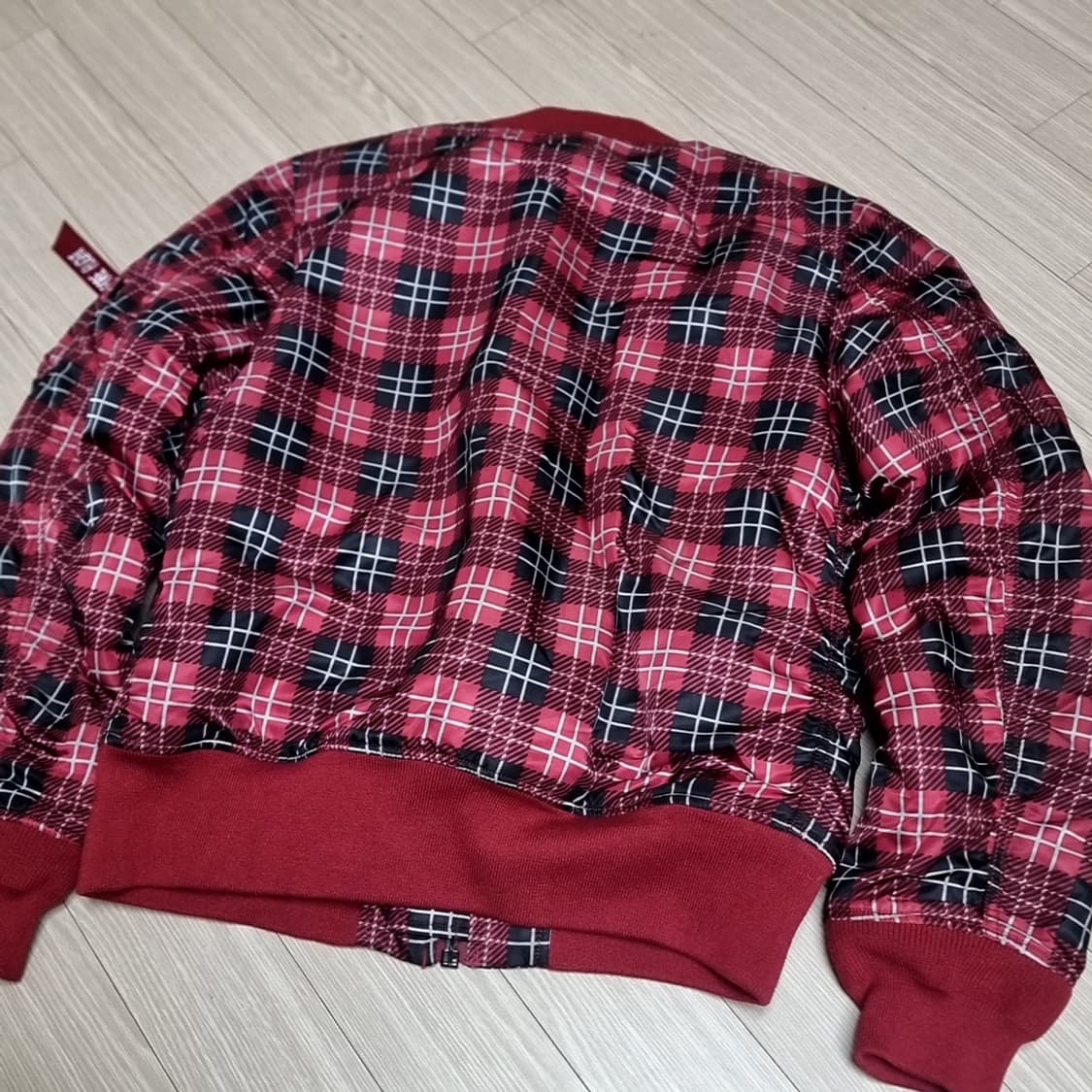 알파 ma-1 레드 체크 봄버 자켓(100) 상품이미지6