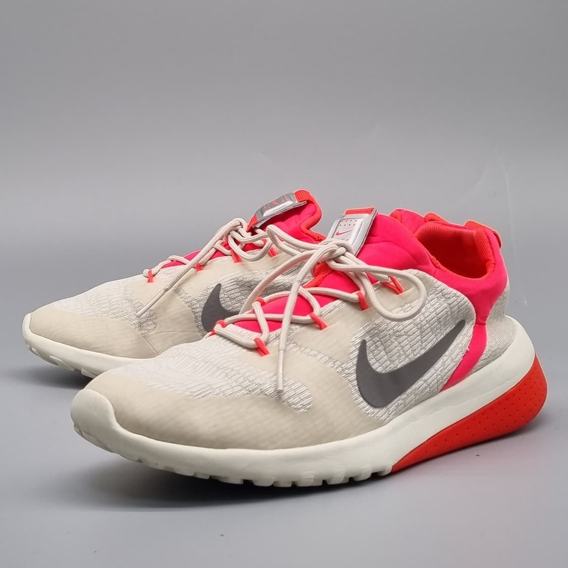 나이키 삭레이서 여성런닝화240  상품이미지1