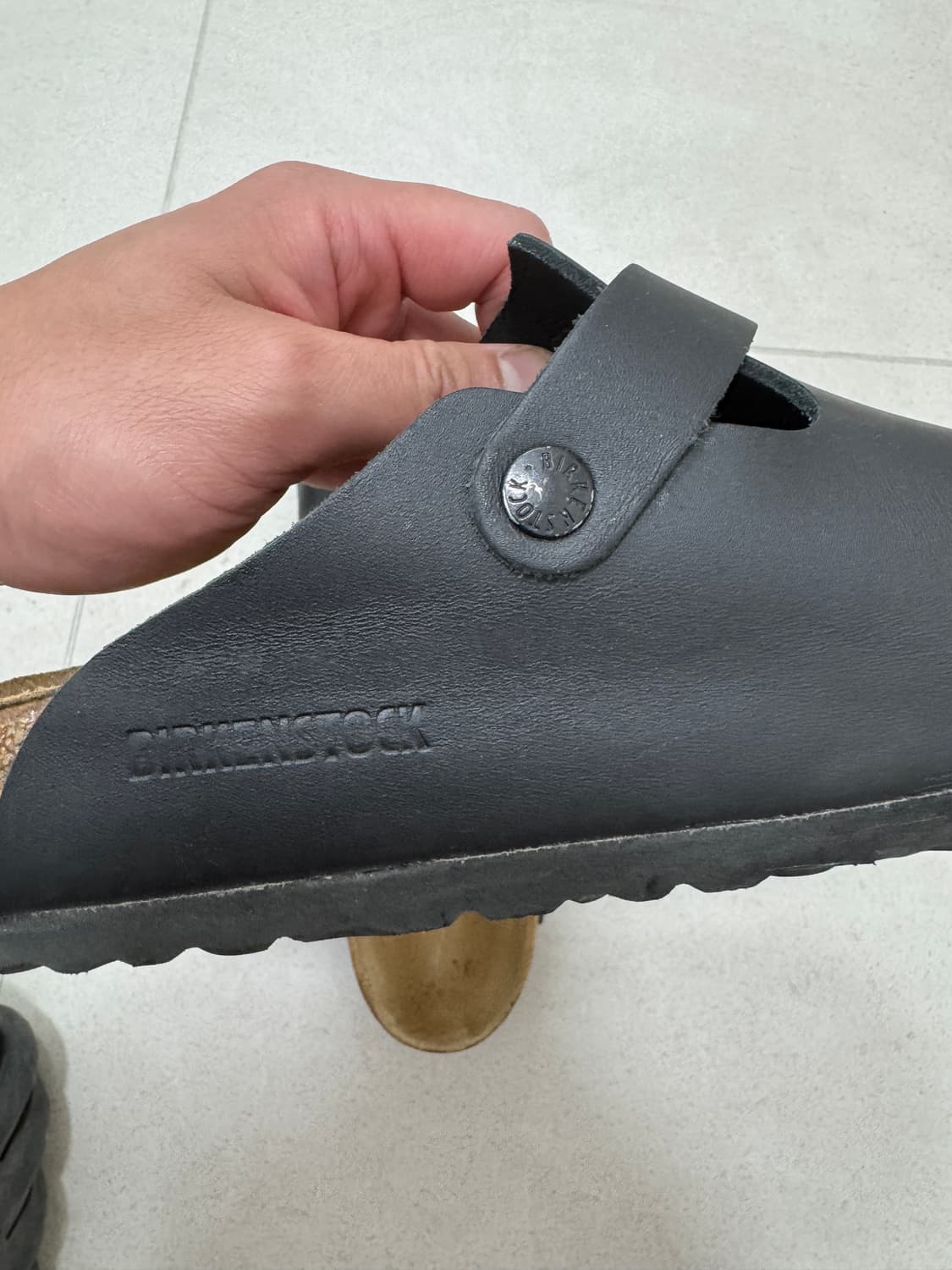 버켄스탁 보스턴 레더 블랙 - 레귤러 250 팝니다. 상품이미지7