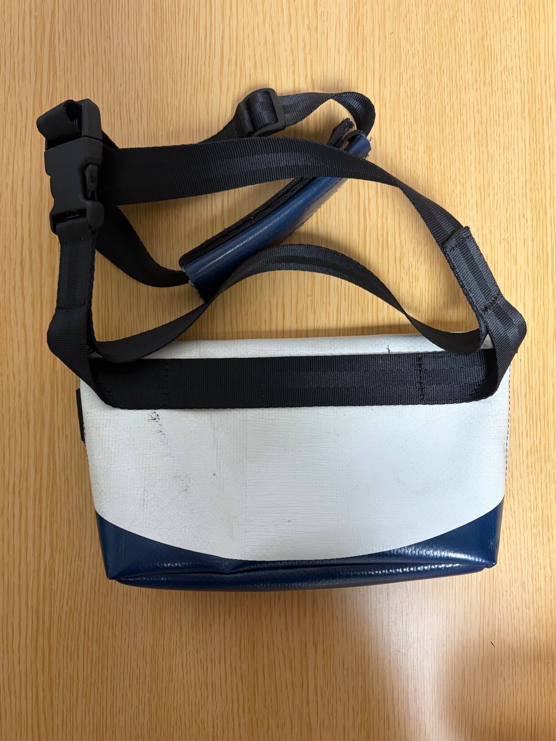 프라이탁 제이미(블루/화이트) 상품이미지2