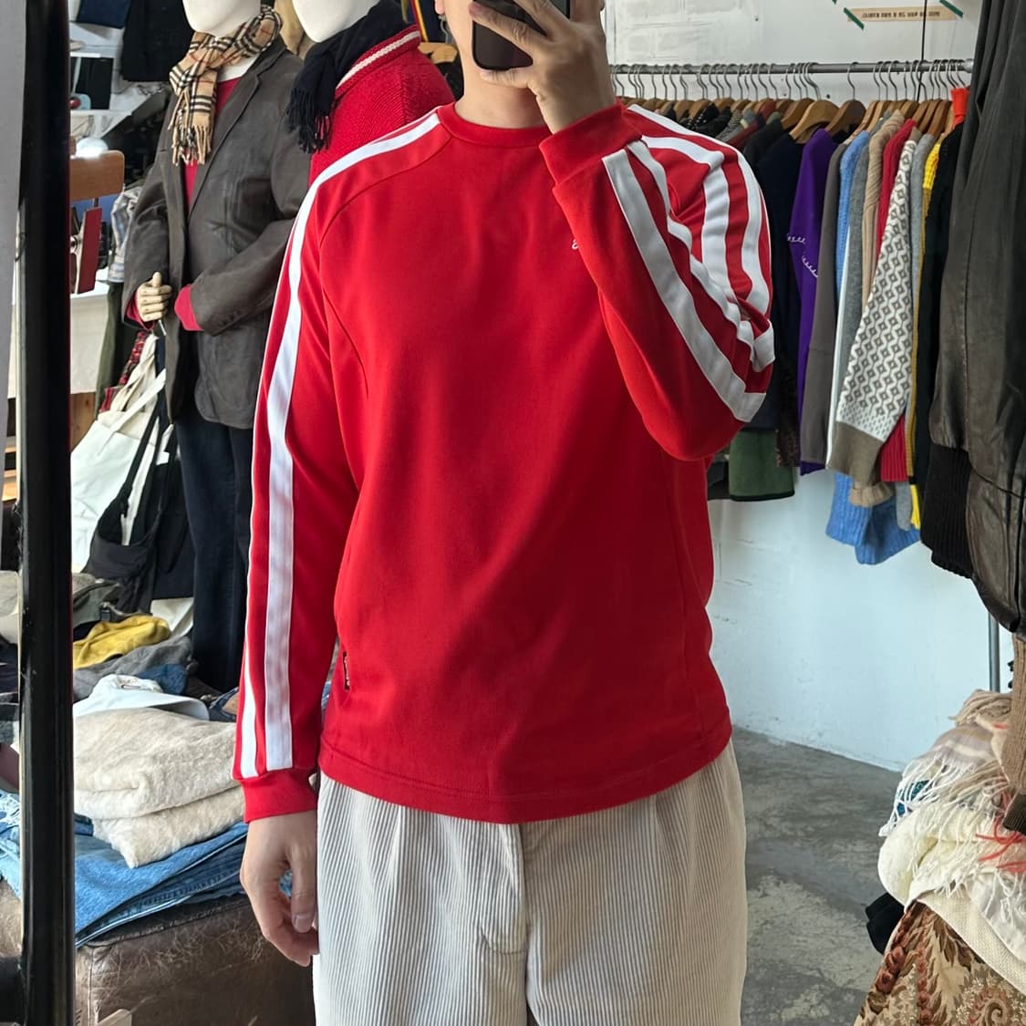 (착용컷) 아디다스 트랙 티셔츠 (남성용 100) 상품이미지3