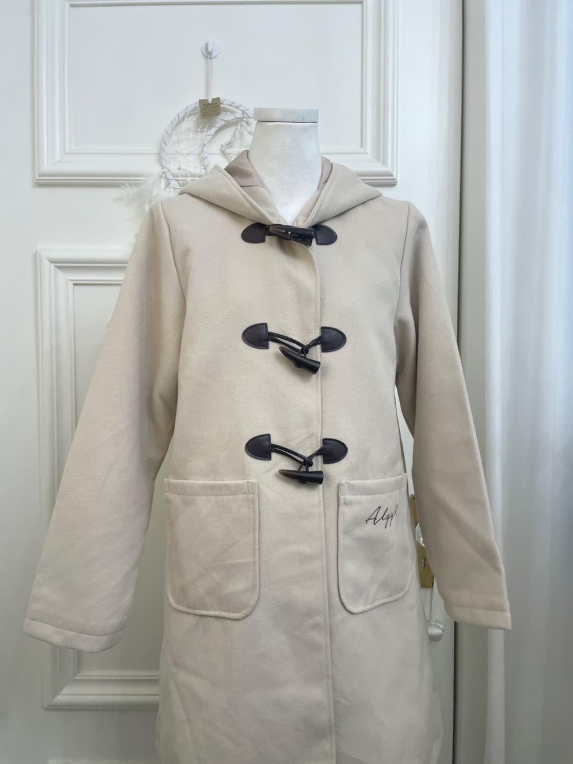 beige ivory pocket embroidery basic coat 상품이미지5