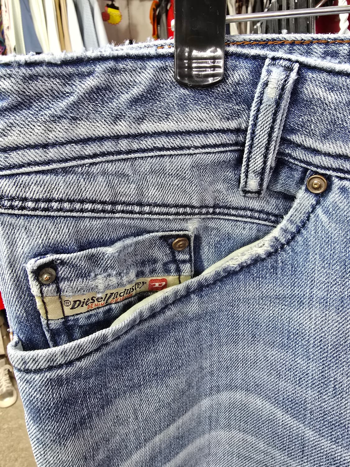 디젤 데미지 워싱 청바지 (1395) 상품이미지3