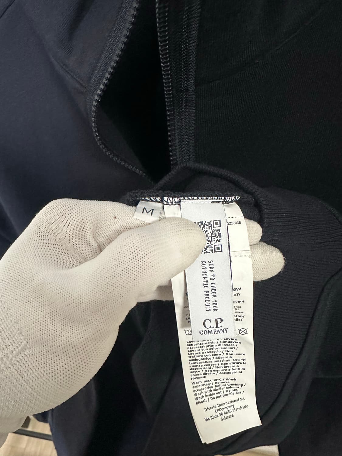 CP컴퍼니 렌즈와펜 하프집업 블랙 (M) 상품이미지5