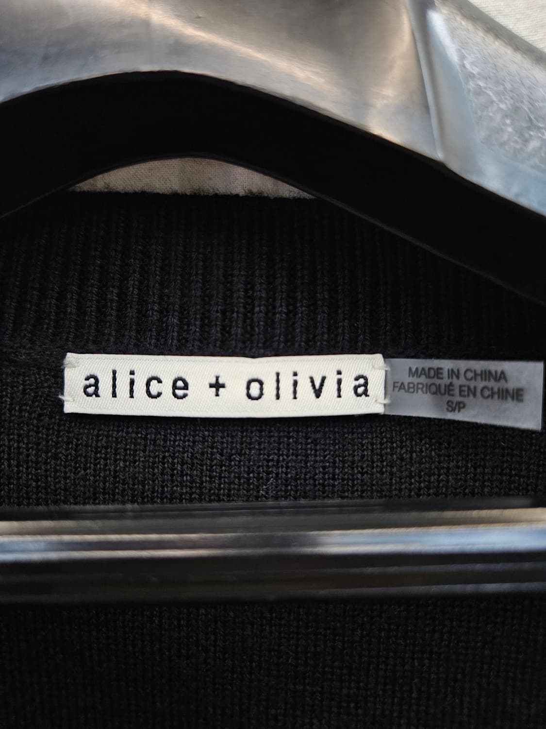 Alice + Olivia 블랙 자수 포인트 가디건 221. 상품이미지5