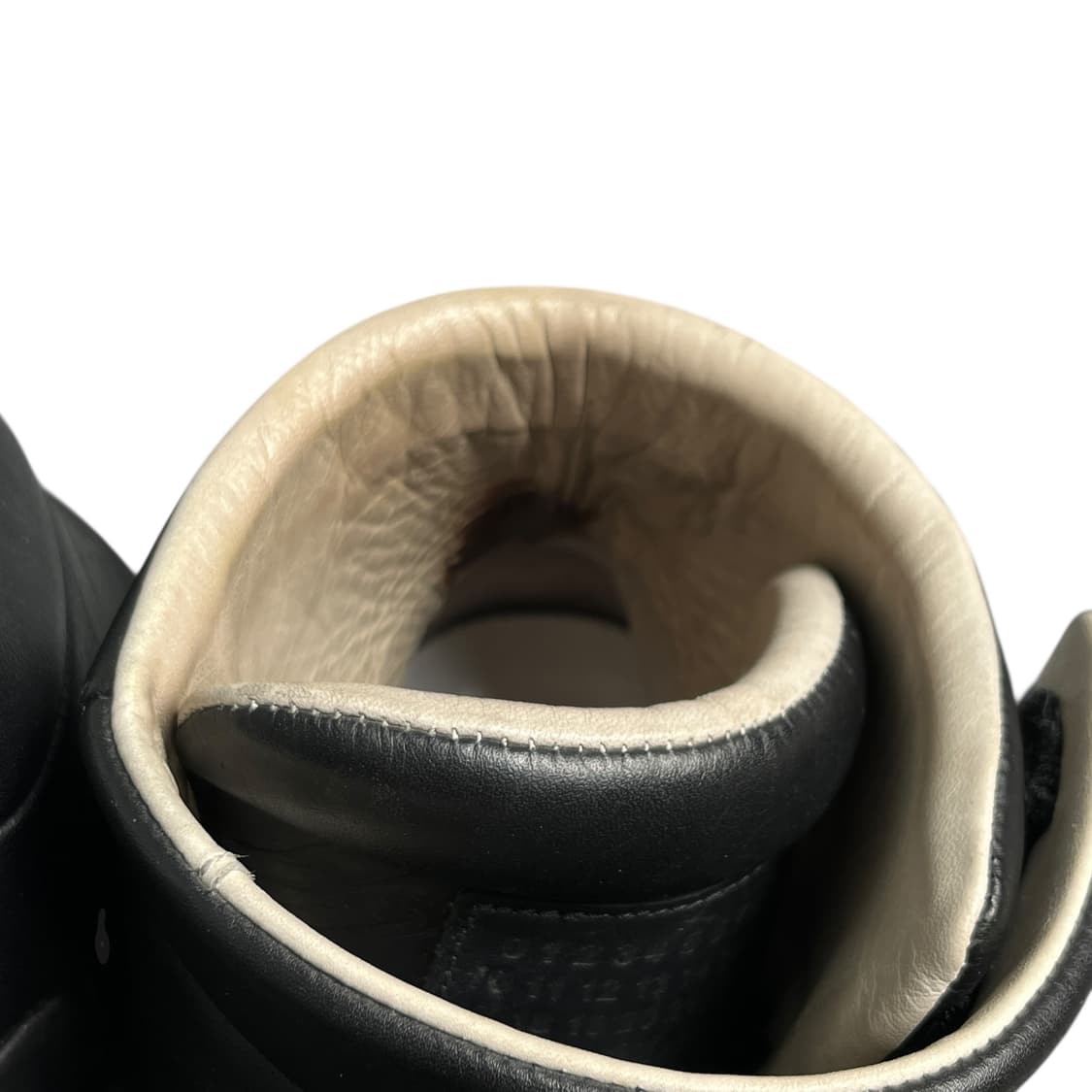 마르지엘라 퓨처 하이 블랙 44 상품이미지10