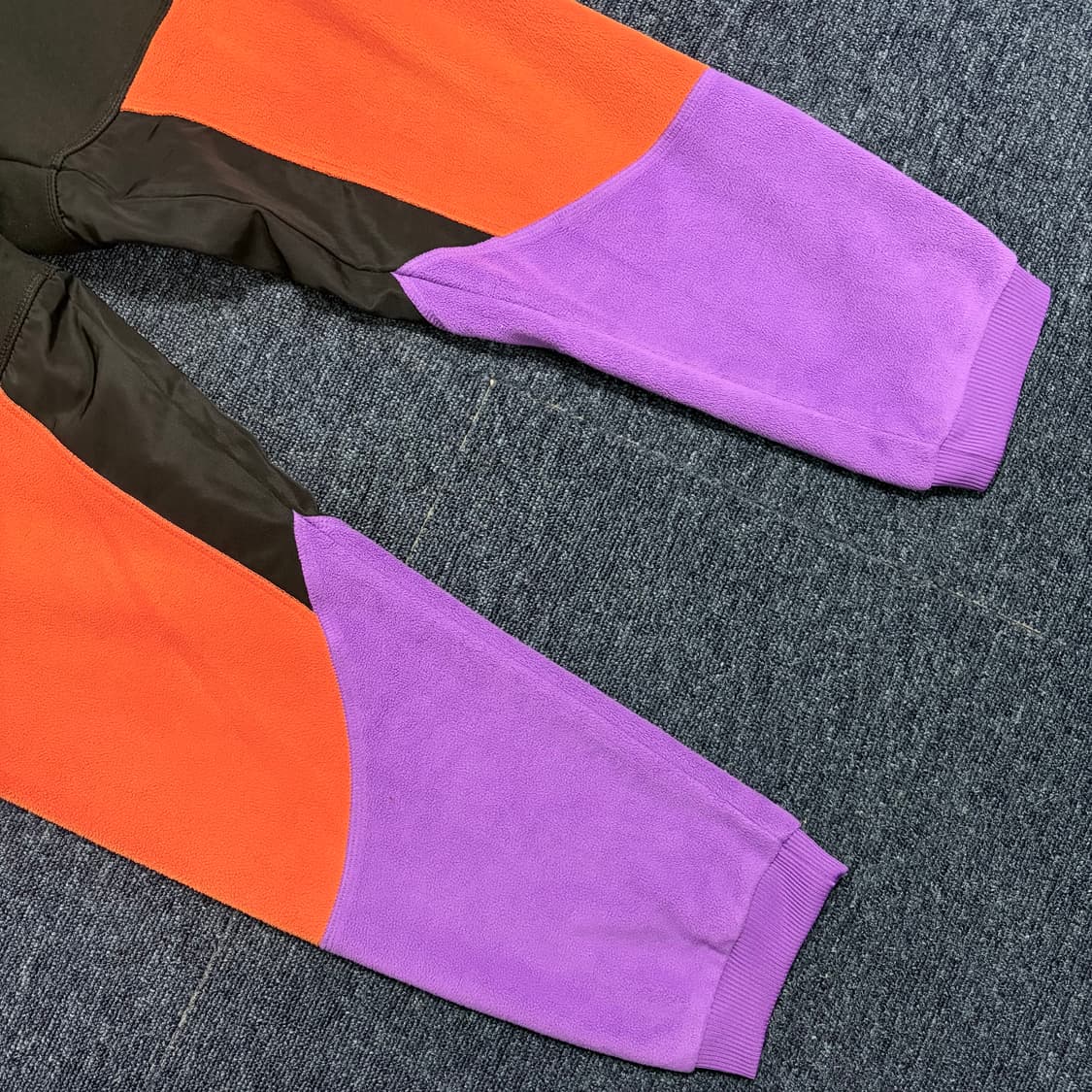 아디다스 기모 플리스 조거팬츠 상품이미지2