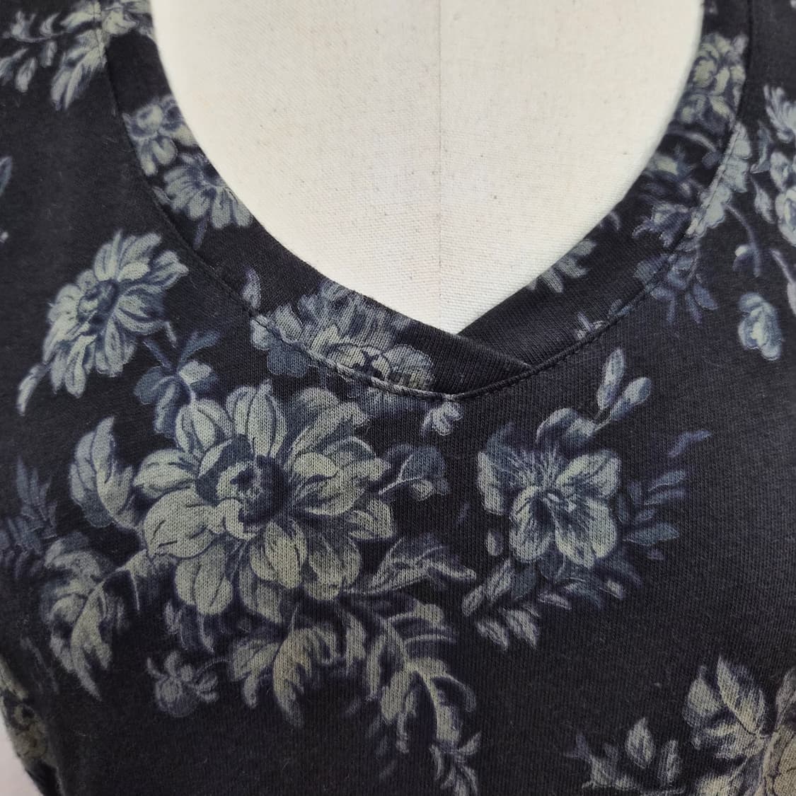 LAURA ASHLEY 딥차콜 플로럴 롱드레스 상품이미지5