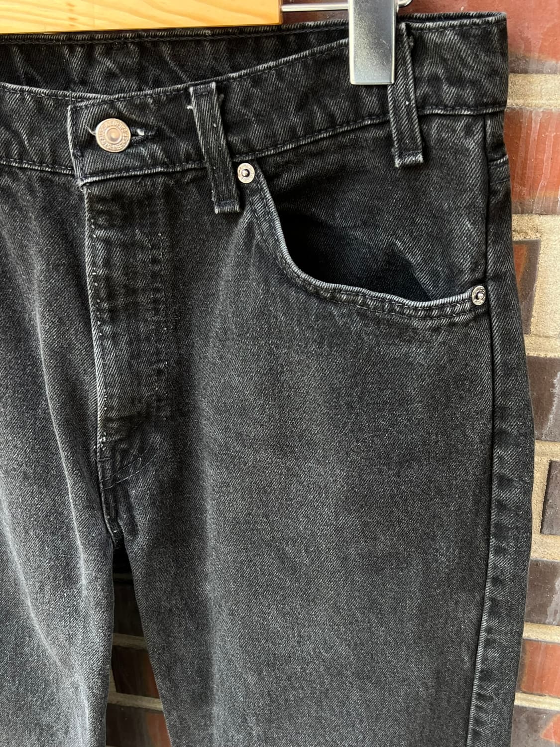 90's [32x32] 리바이스 550 USA 오렌지탭 블랙 데님 팬츠 상품이미지2