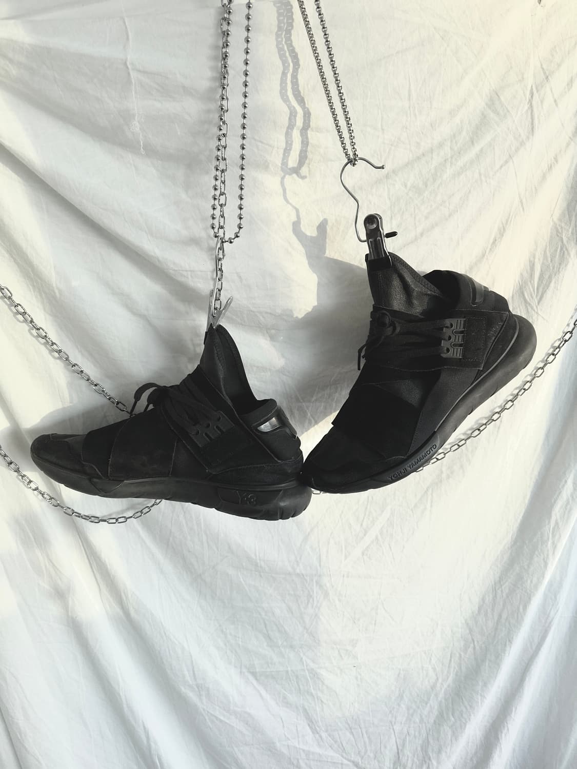 Y-3 by 요지야마모토 콰사 미드 트리플블랙 상품이미지1