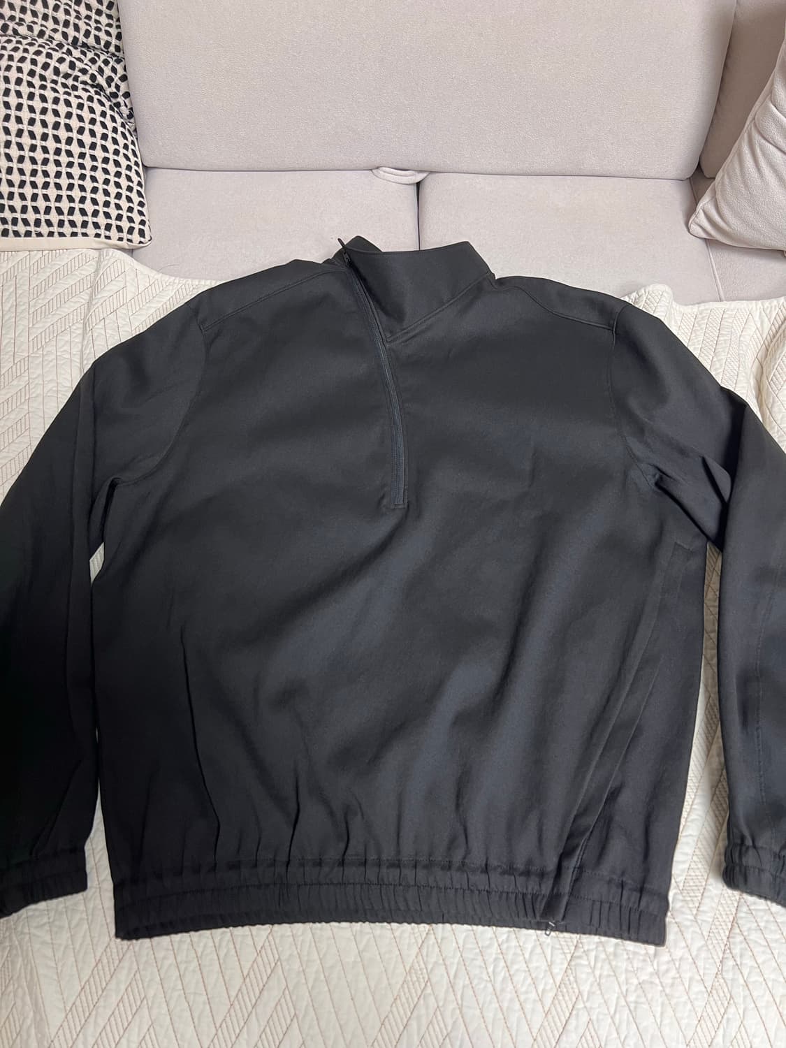 누마레ee 커브드 하프집업 블랙 L 사이즈  상품이미지1