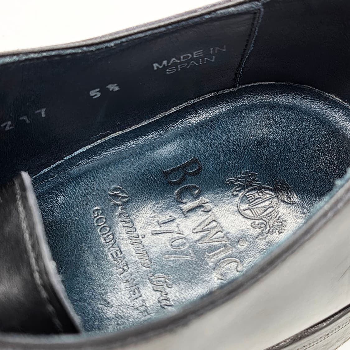 버윅 5217 스트레이트 팁 슈즈 블랙 (5 1/2) 상품이미지4