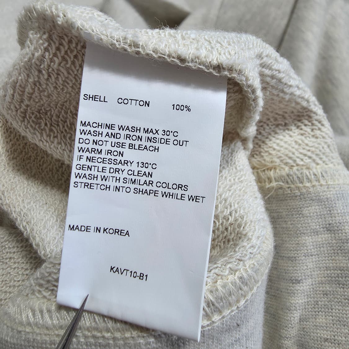 (XL)비바스튜디오 베이킹 그래픽 맨투맨 상품이미지4