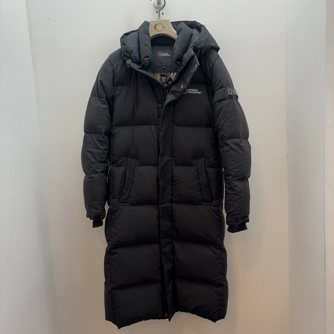내셔녈지오그래픽 롱패딩 블랙 상품이미지1