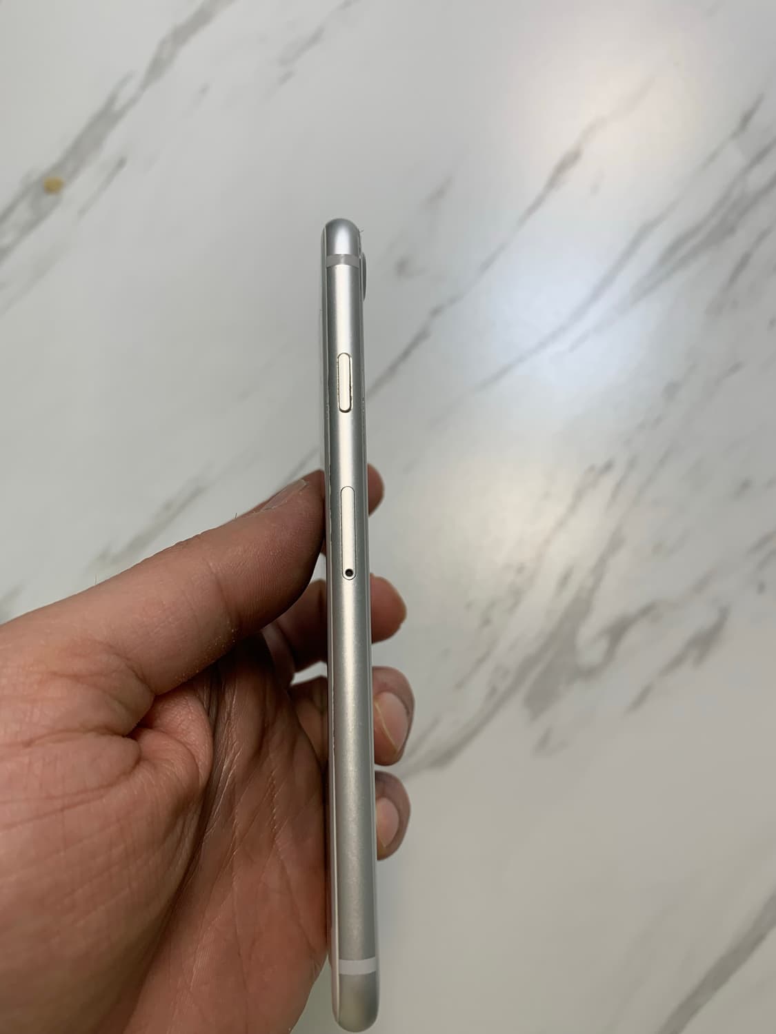 아이폰8 실버 64GB 상품이미지7