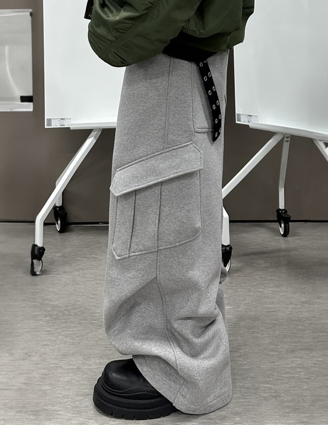 카미엔 오블리크 스웻팬츠 초판 상품이미지1