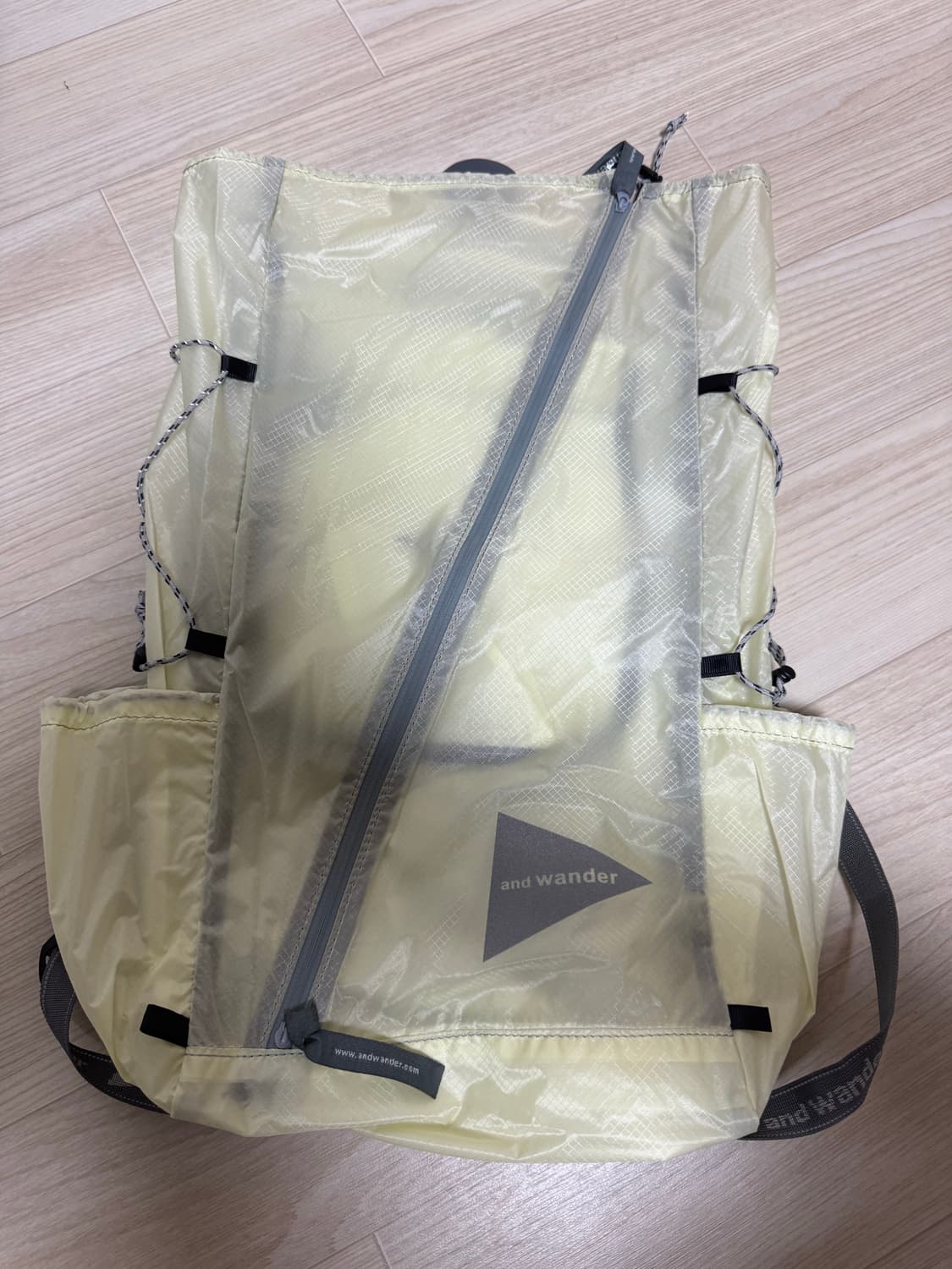 앤드원더 실데이 And Wander Sil Daypack 백팩 상품이미지3