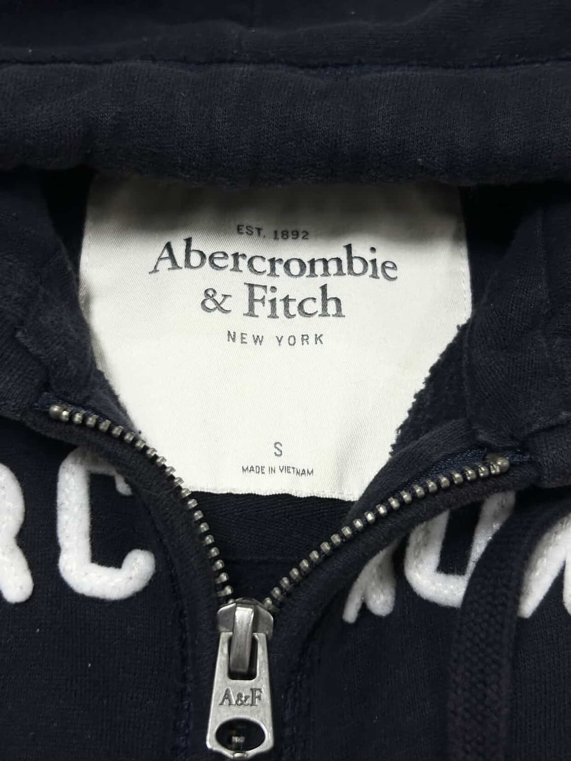 아베크롬비 빅로고 블랙 후드집업 상품이미지6