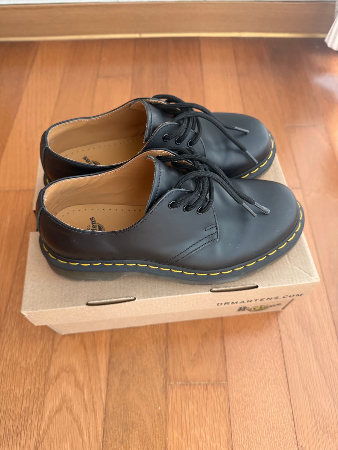 닥터마틴 1461 스무스블랙 uk5 240 상품이미지2