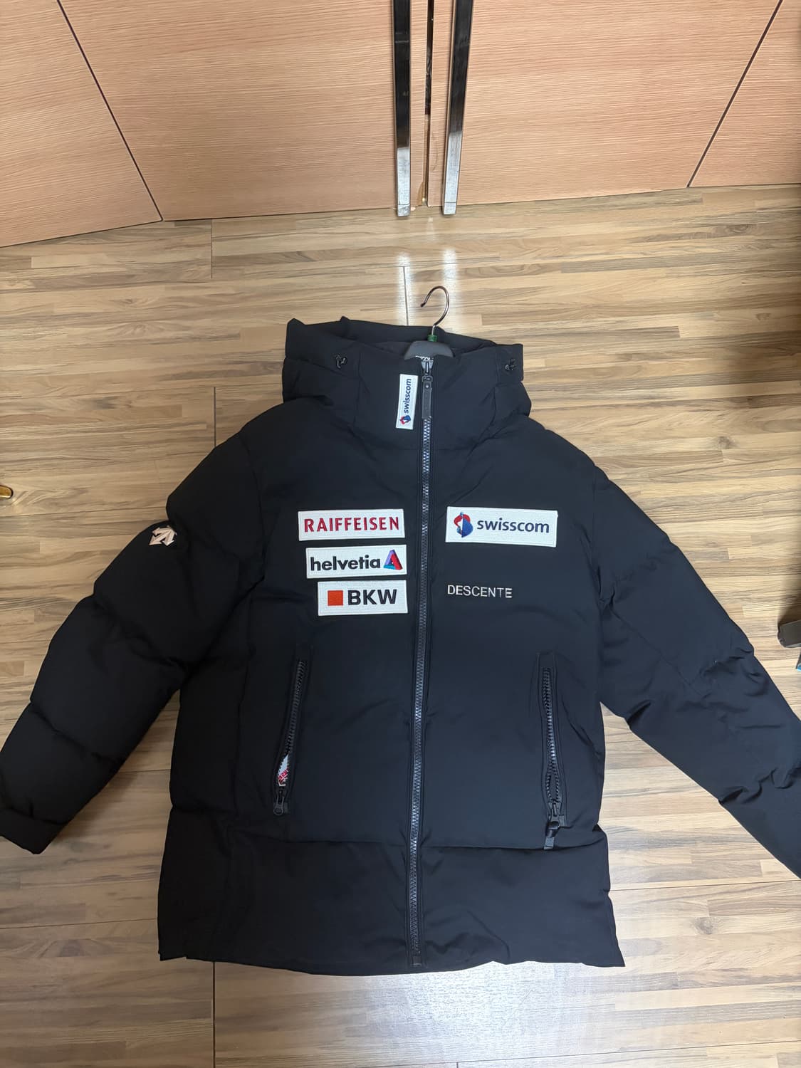 데상트 아우디 스위스 스키팀 오리털 패딩 95 상품이미지2