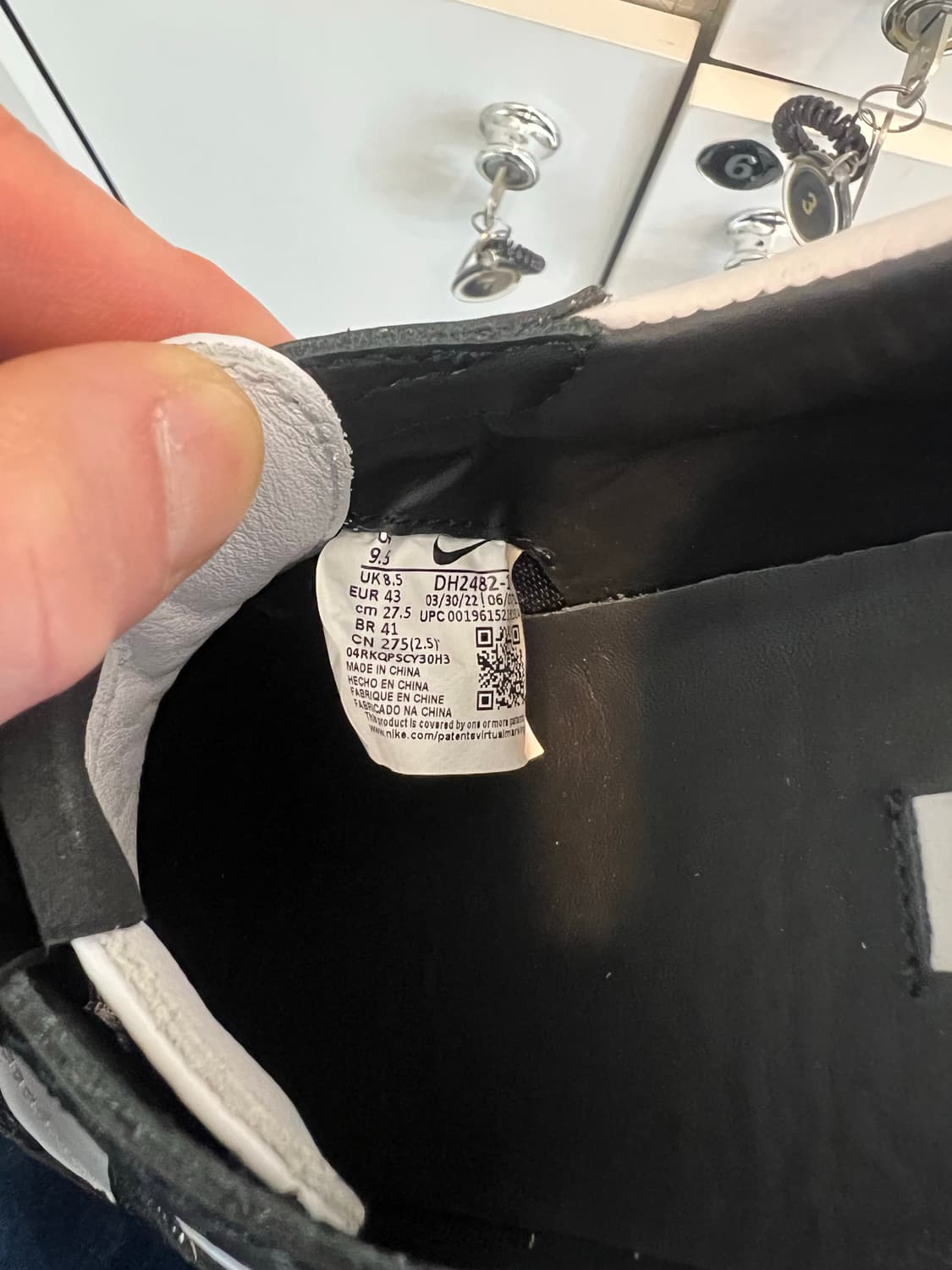 (새제품)나이키 피스마이너스원 권도 블랙 화이트 상품이미지4