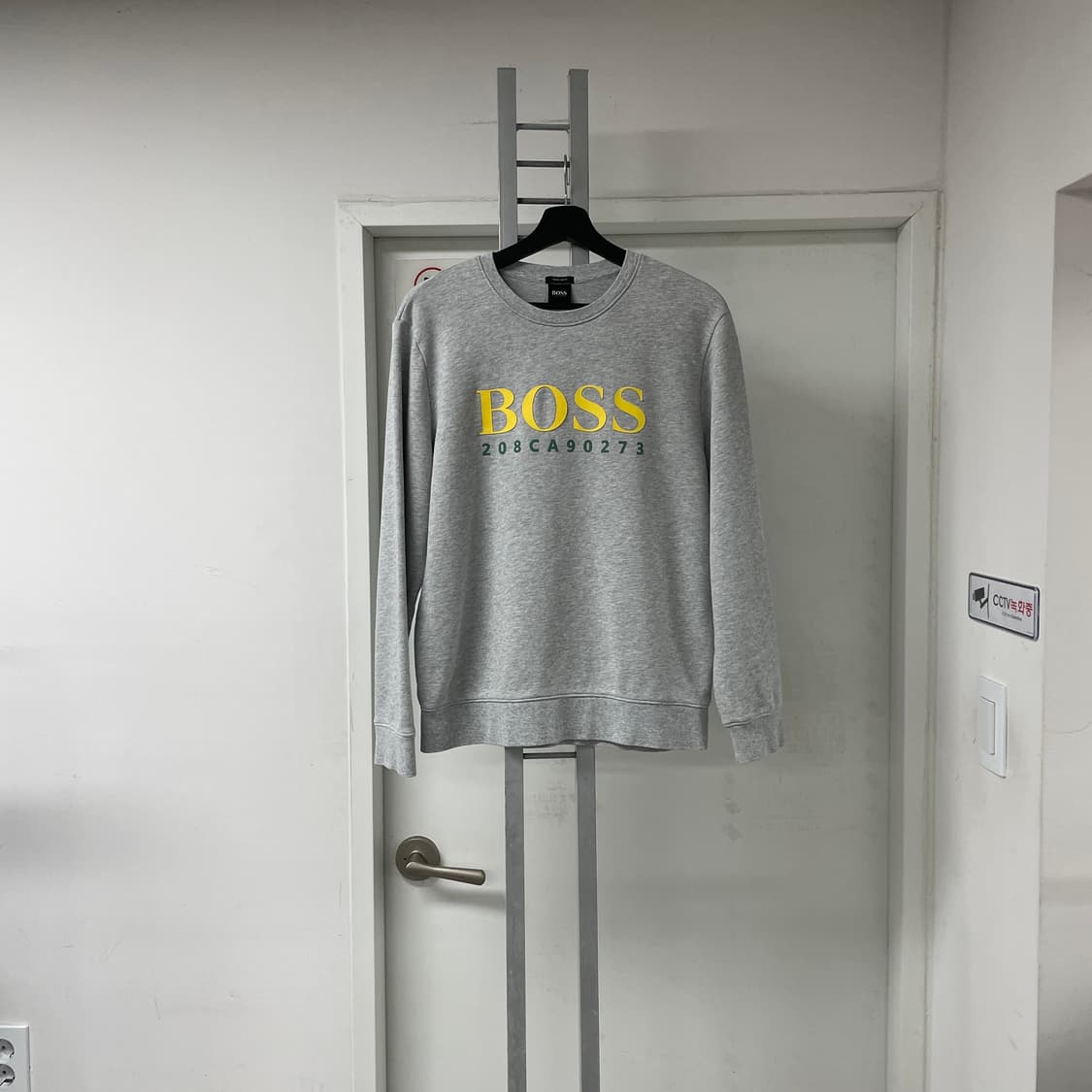 휴고보스 맨투맨 M 상품이미지1