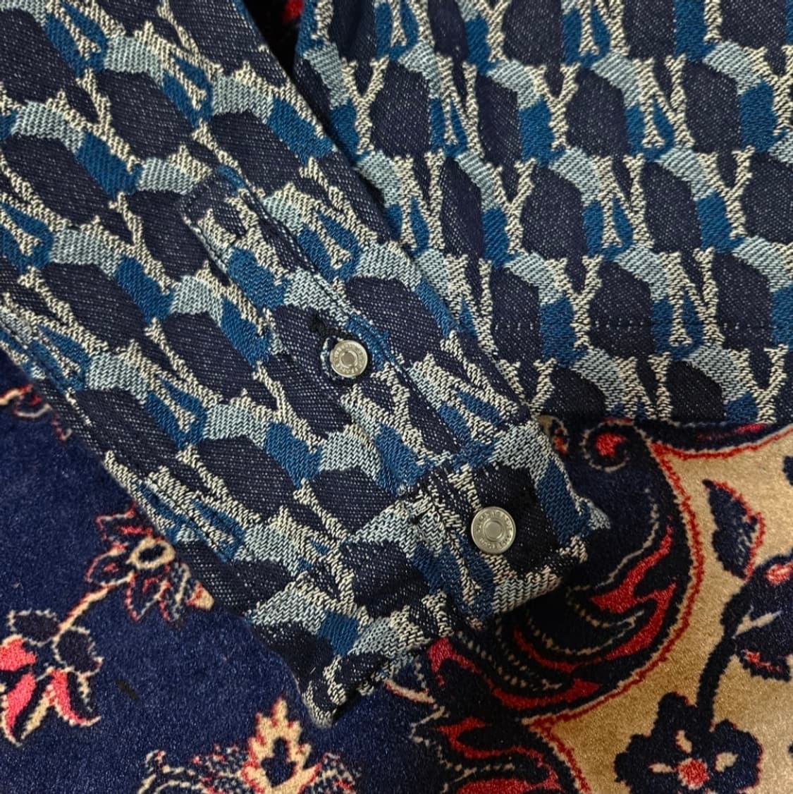 엠엘비(MLB) 22ss 큐브 모노그램 자카드 크롭 자켓
 상품이미지4