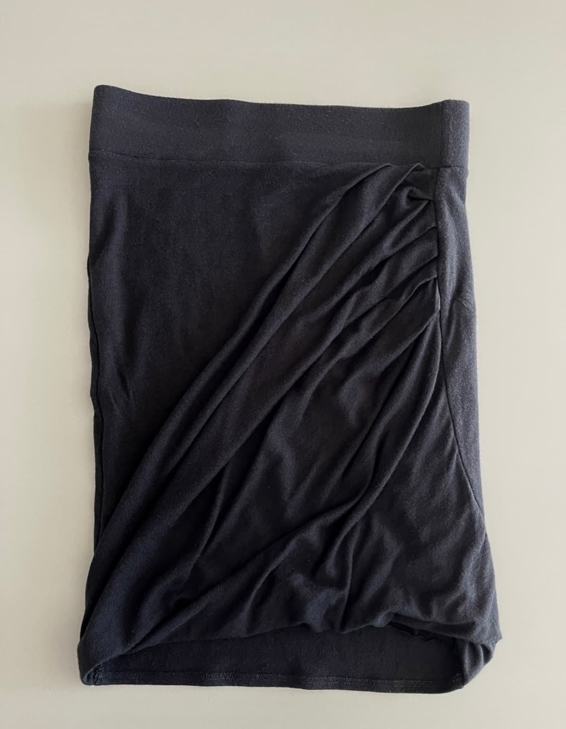 헬무트랭 모달 스커트 상품이미지1